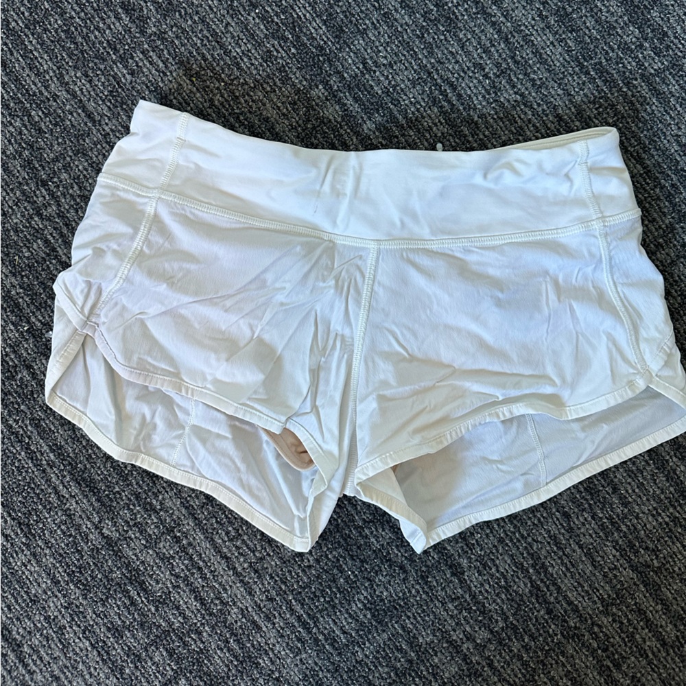 Lulu lemon speed up short